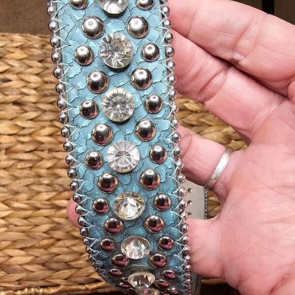 Women\'s Western Cowgirl Alligator Rhinestone Studded Leather Belt Size M/L